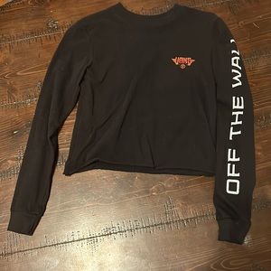 Cropped cans long sleeve tee